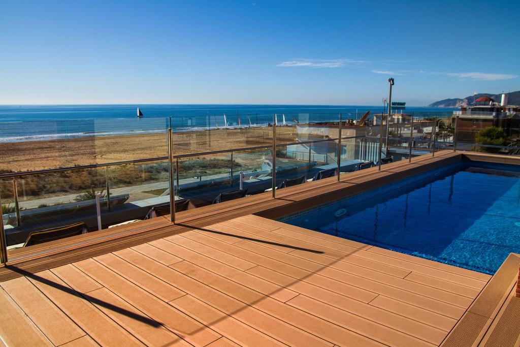 Apartaments Maritim Castelldefels Exterior foto
