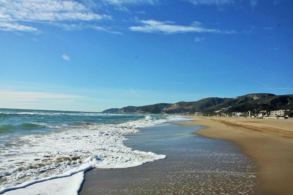 Apartaments Maritim Castelldefels Exterior foto